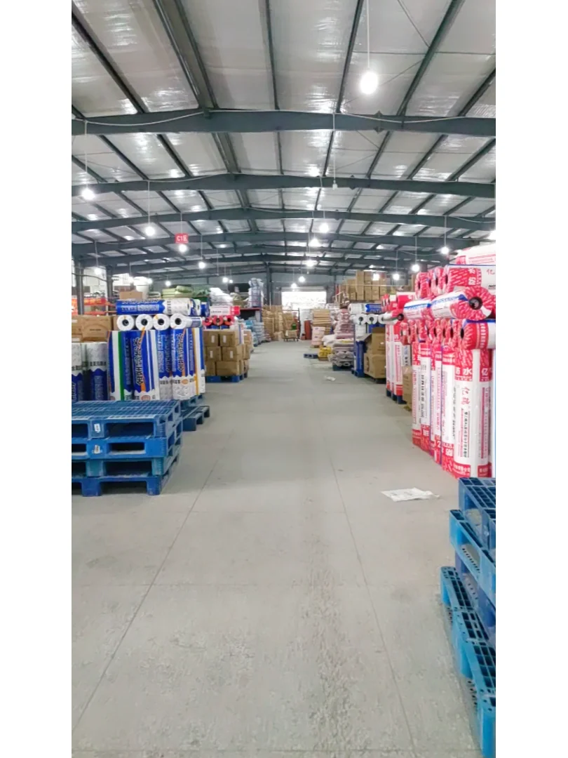 预算有限，想开30-100平的五金店，到哪拿货