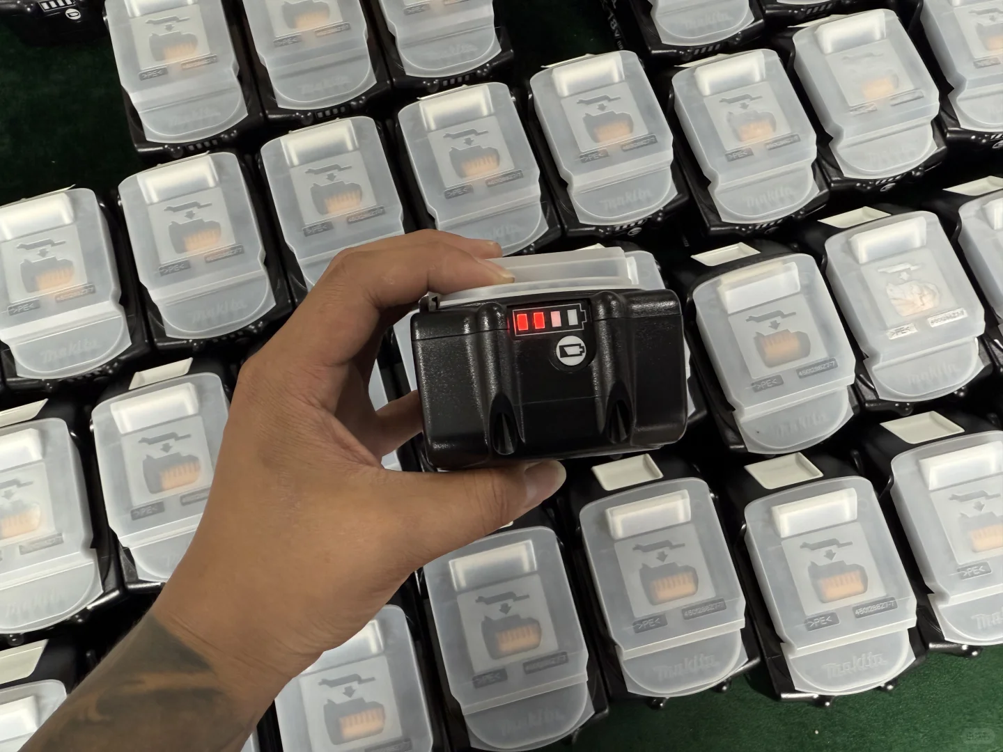 海外爆品?Makita、批量出Makita