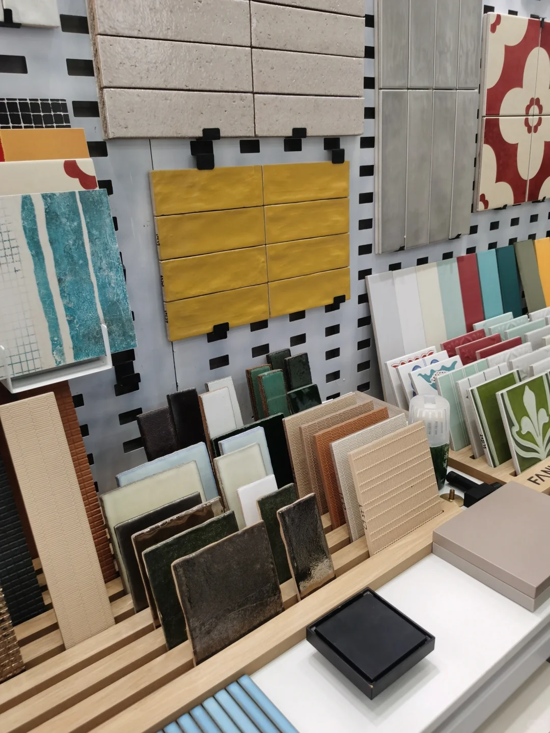 郑州建材探店‖郑州有这样的宝藏瓷砖仓储