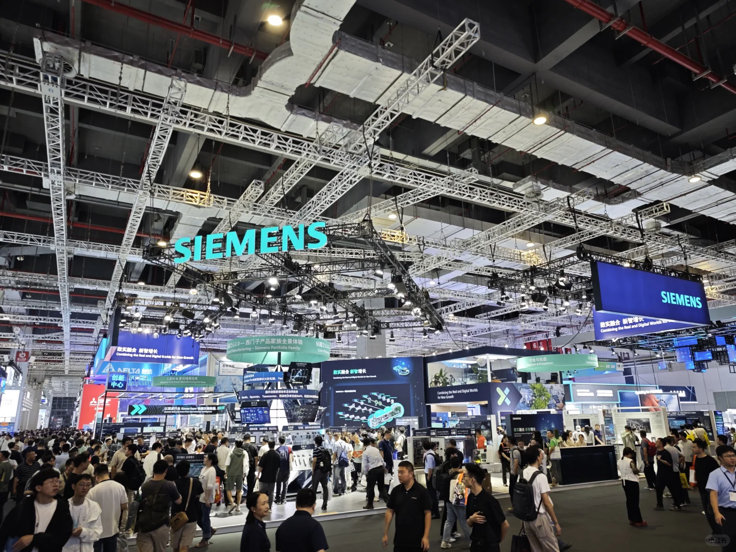 为了DeWalt这碟醋，包了去工博会这顿饺子