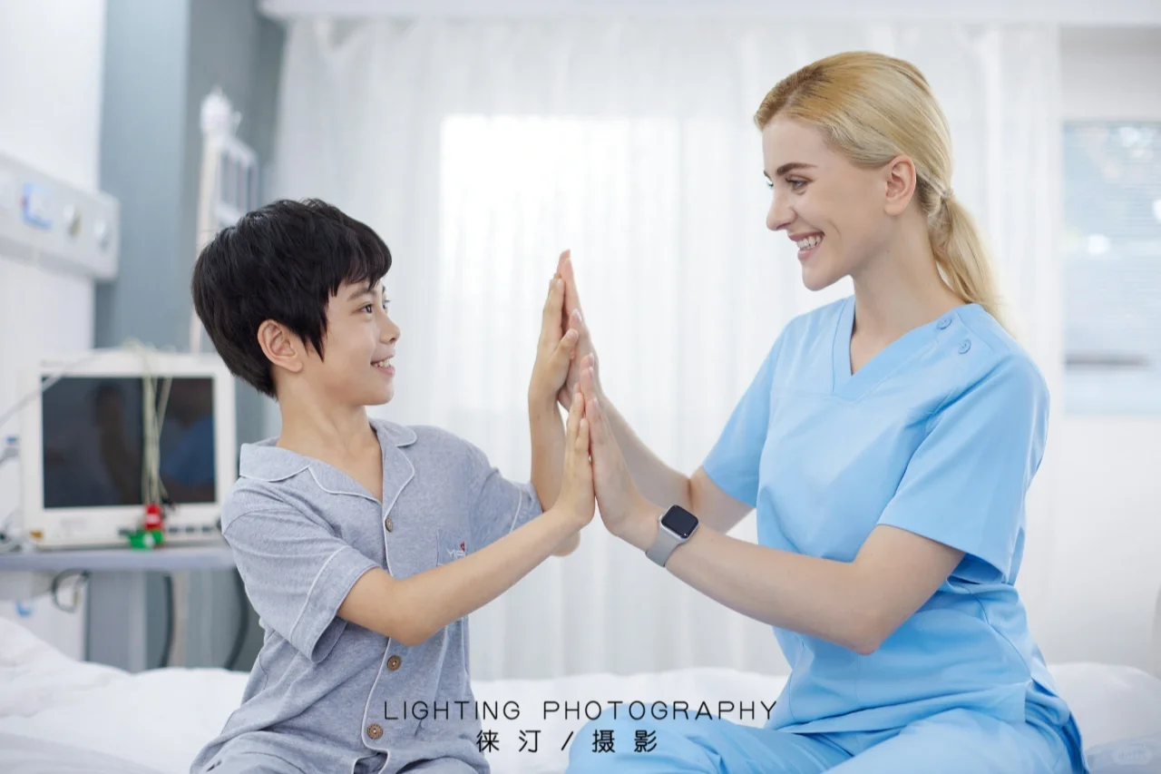 专业医疗产品摄影，医疗器械宣传片，数据线