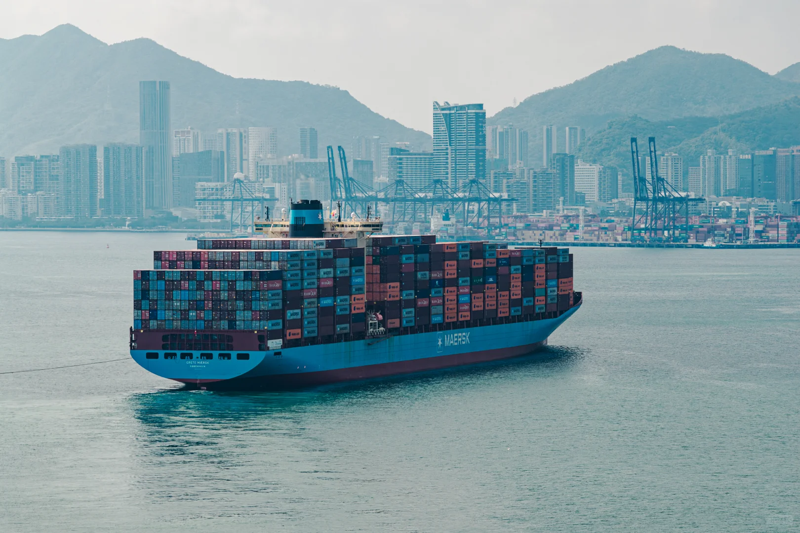 哇，大船是真的帅