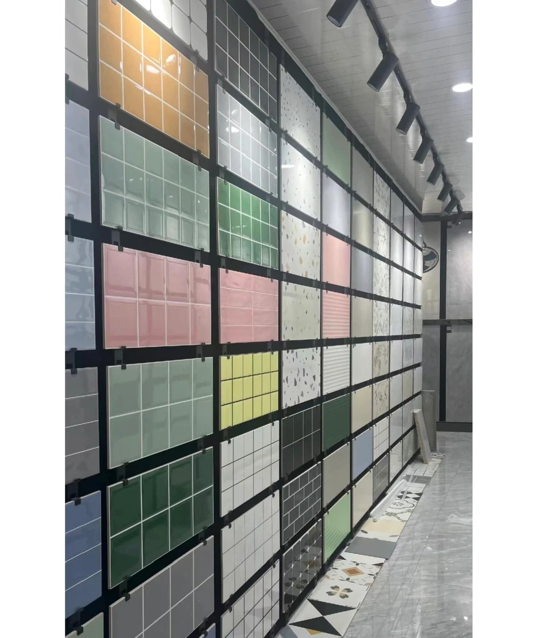 靠谱瓷砖批发店，让您买的放心用得安心✨