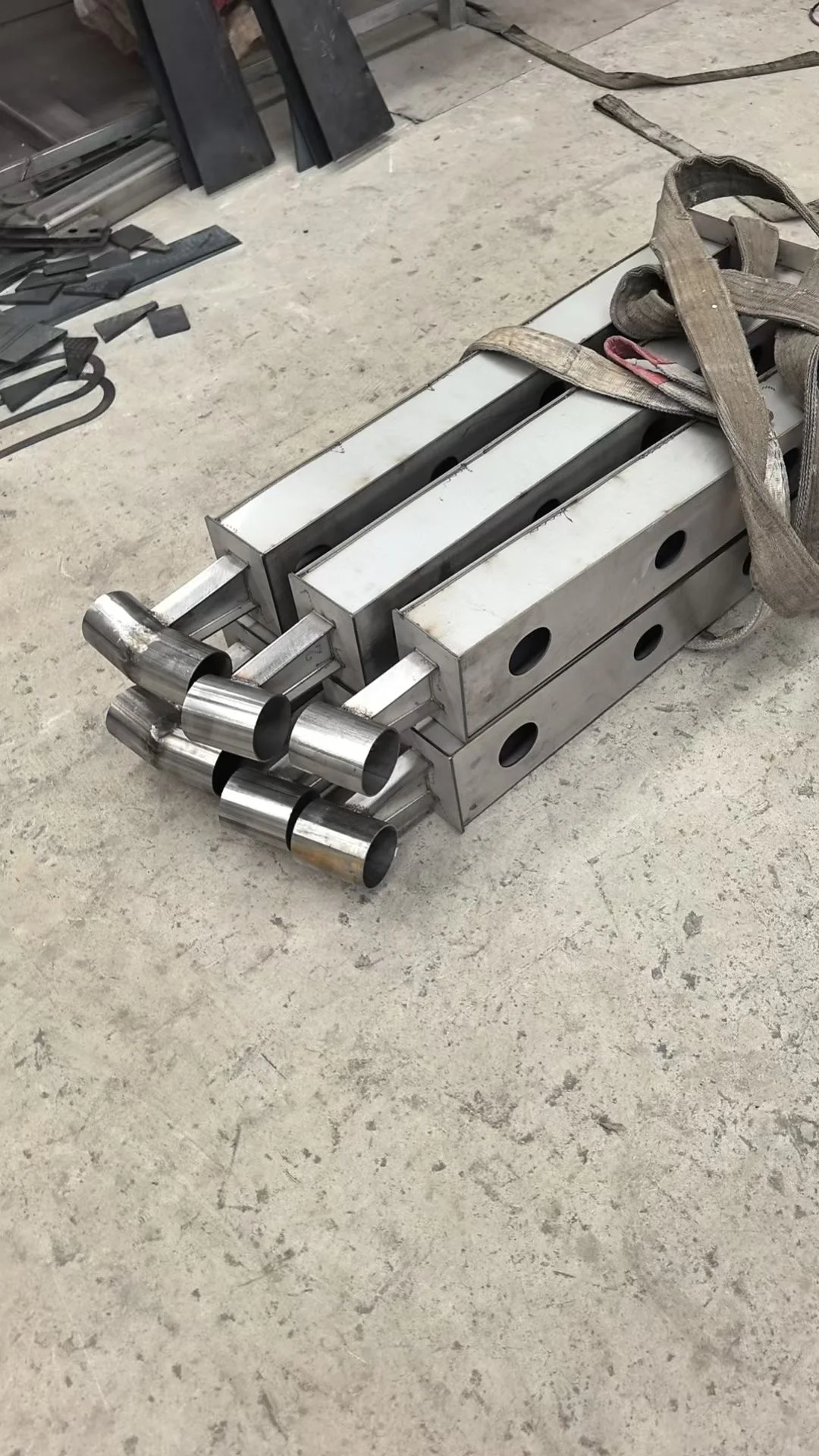 护栏，守护城市安全的坚固盾牌