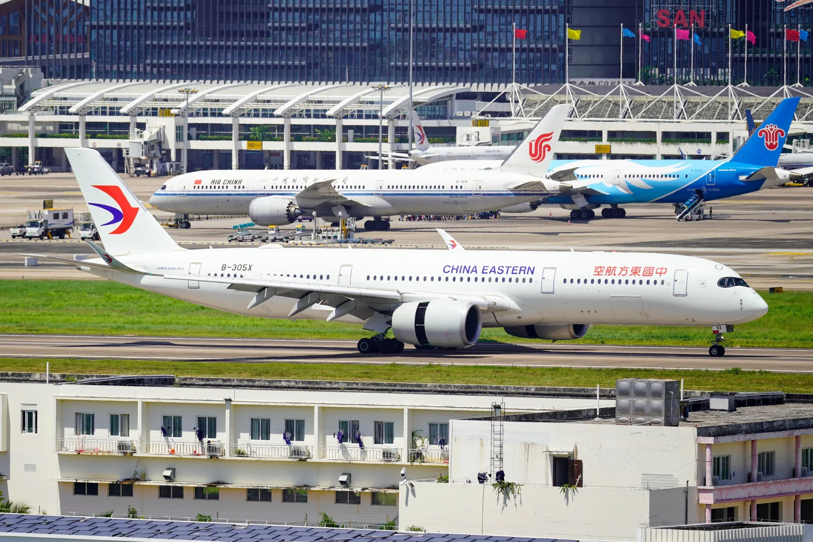 国庆假期结束了，来看看三亚的宽体机阵容