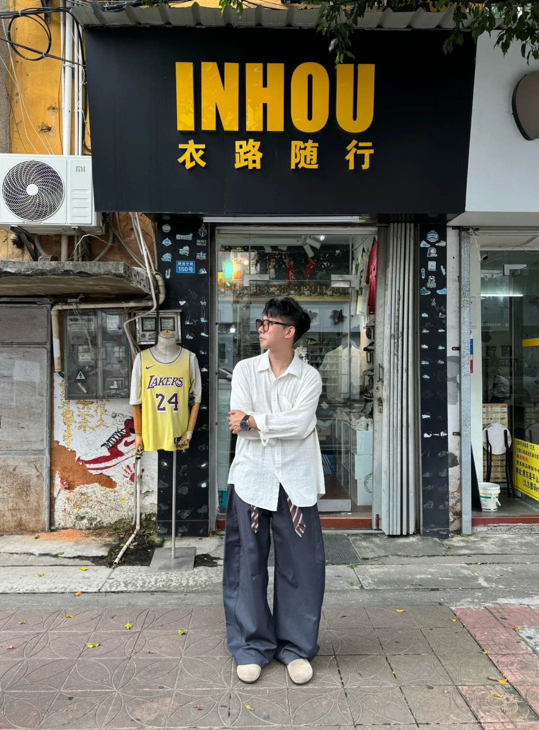 今年的服装实体店究竟怎么了？