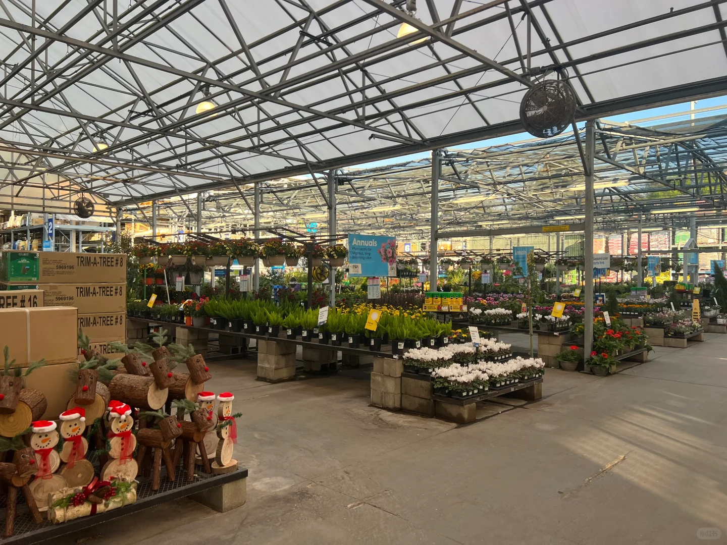 Lowe's home 建材家具市场