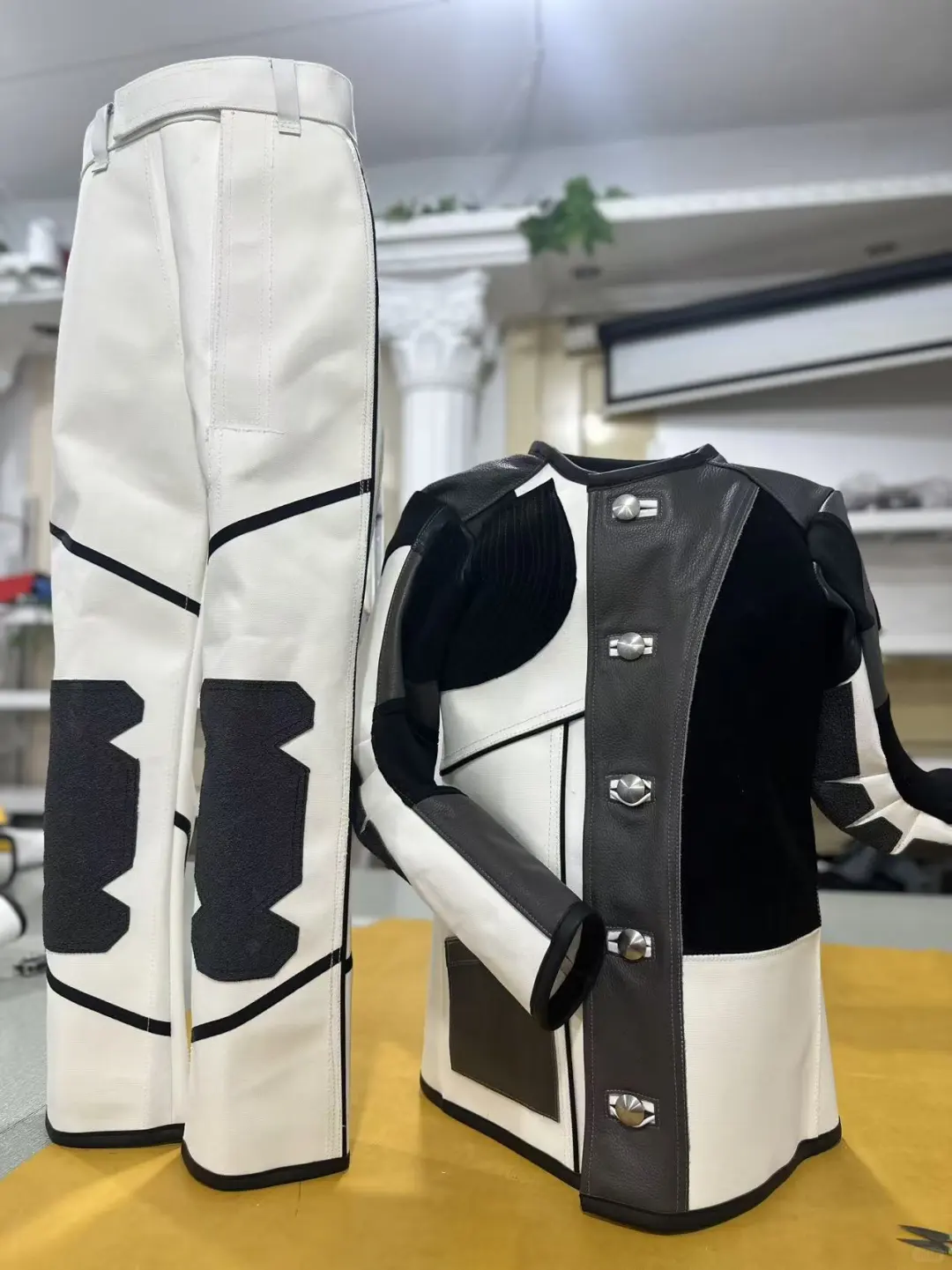 专业的技术加上专业的服装等于完美的成绩