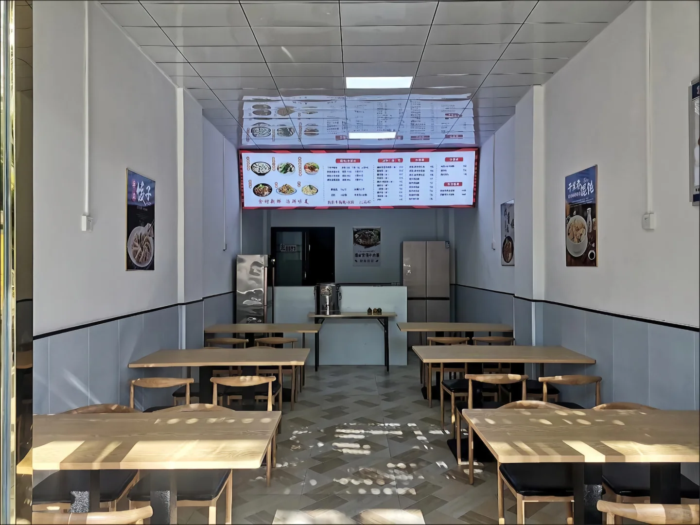 小吃店，5个月赔完10万