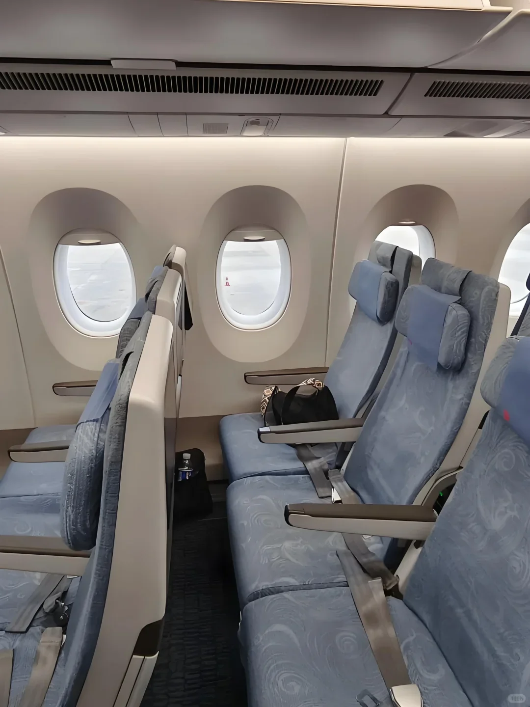 ?国航A350会惩罚每一个不会选座的人！