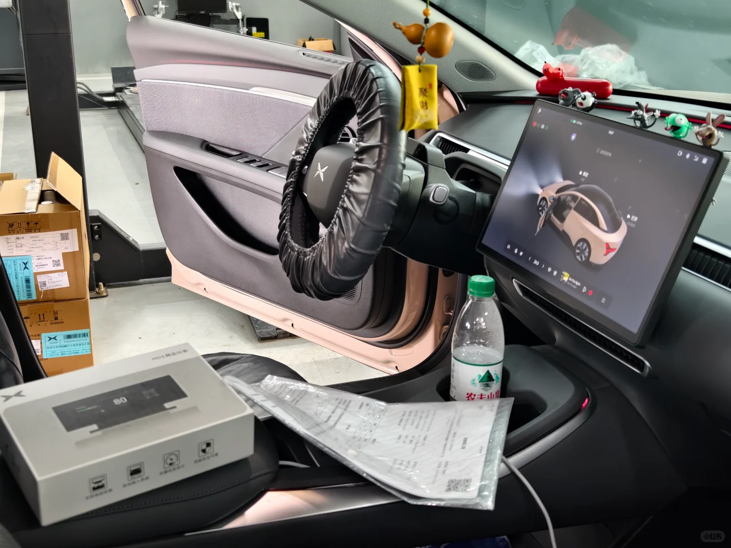 全网首台小鹏mona安装仪表及体验评测