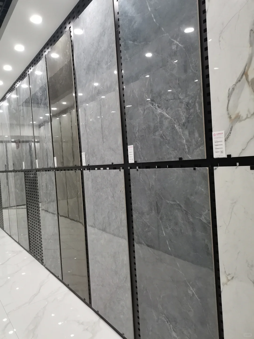 重庆最大的批发商，装修建材一站式购齐