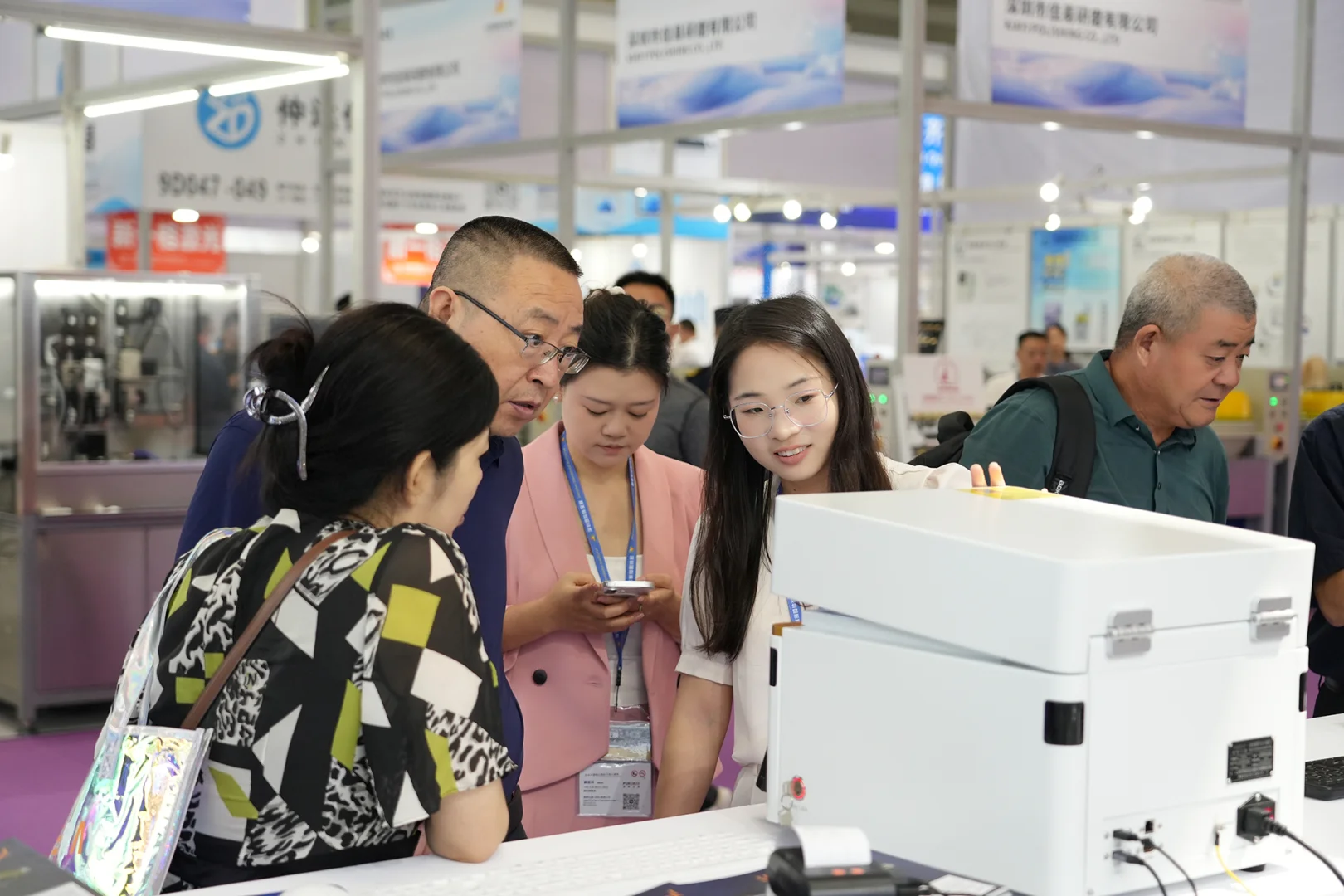 圆满收官！谱睿仪器亮相深圳国际珠宝展