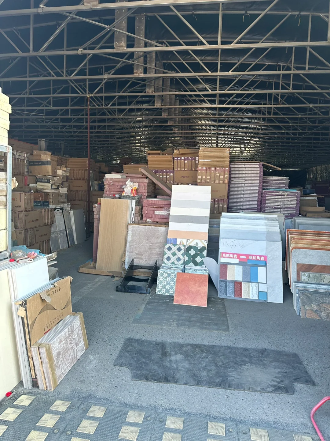 我又出手了,找到了北京超低价瓷砖卖家