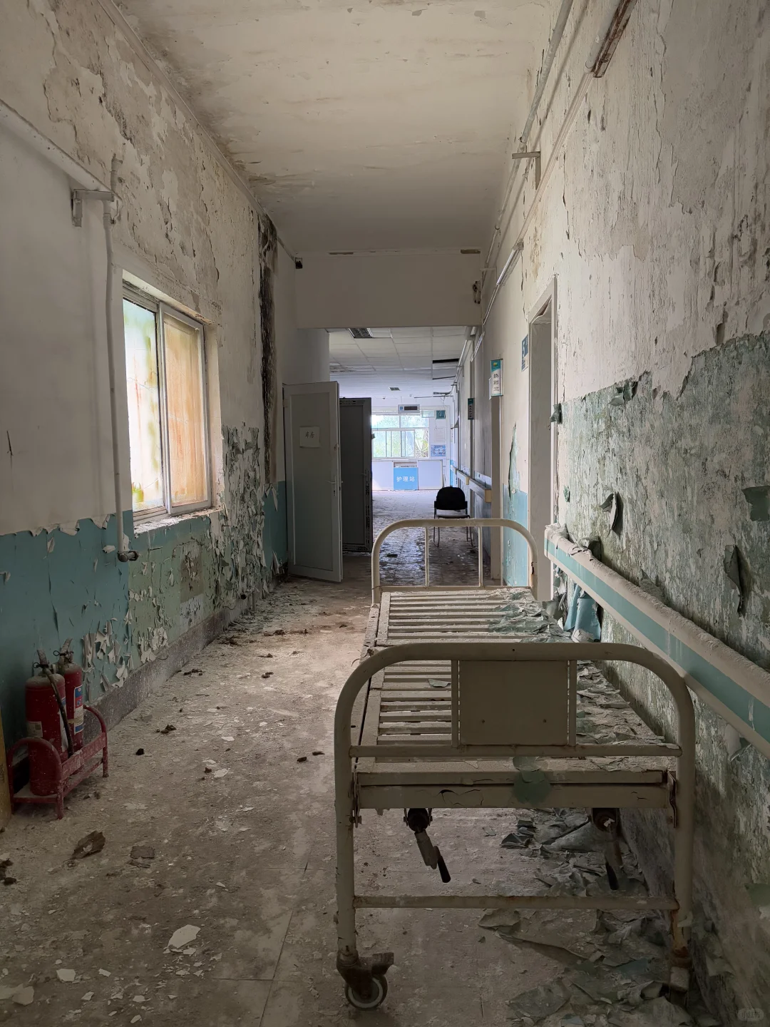 废弃医院里 最恐怖的竟然是。。。