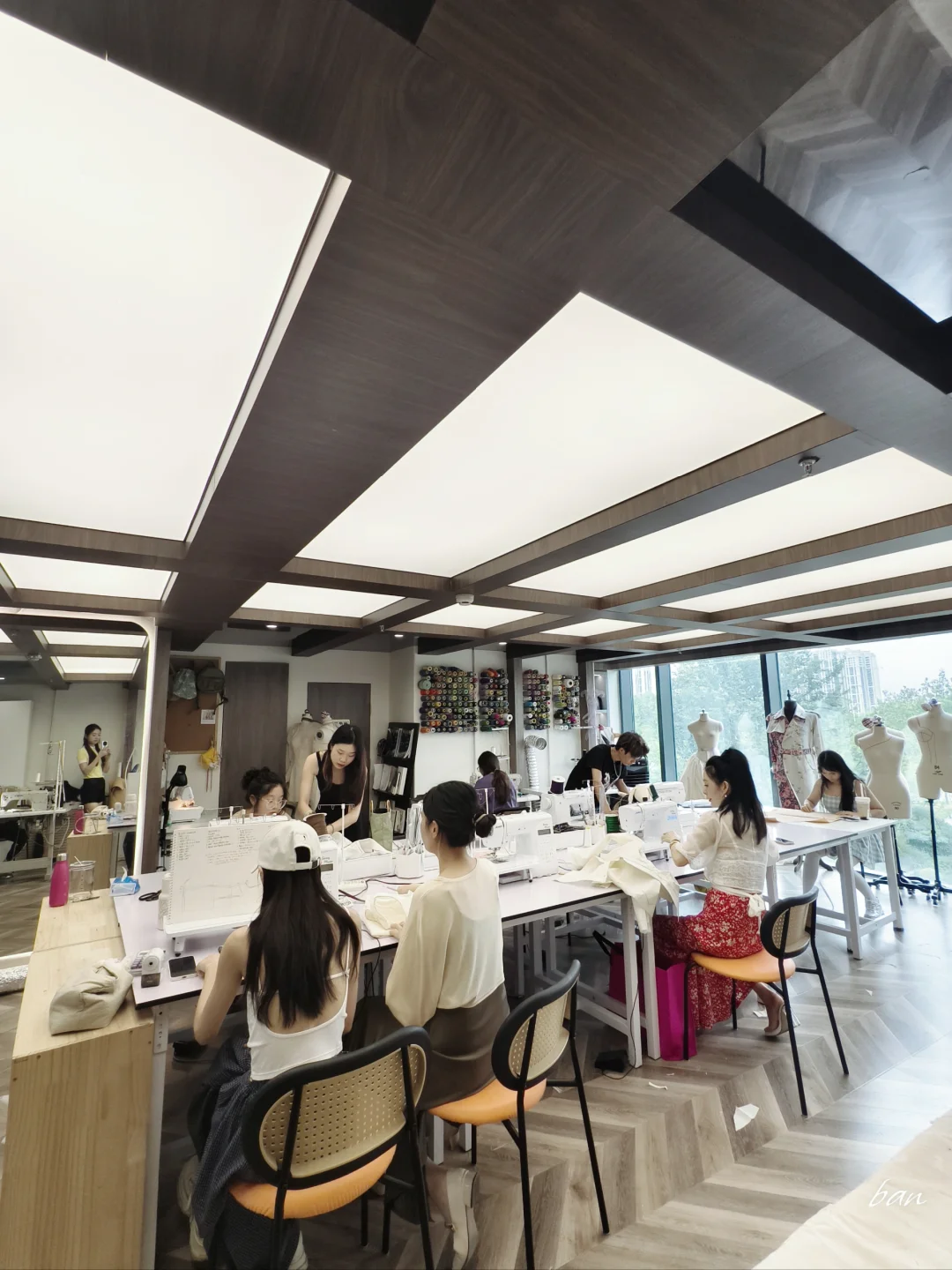 作为一个i人，做衣服好像真的适合我