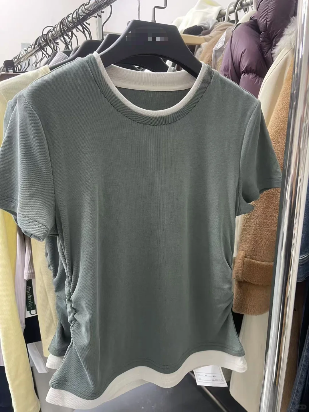 服装厂家，中高端品质服装厂