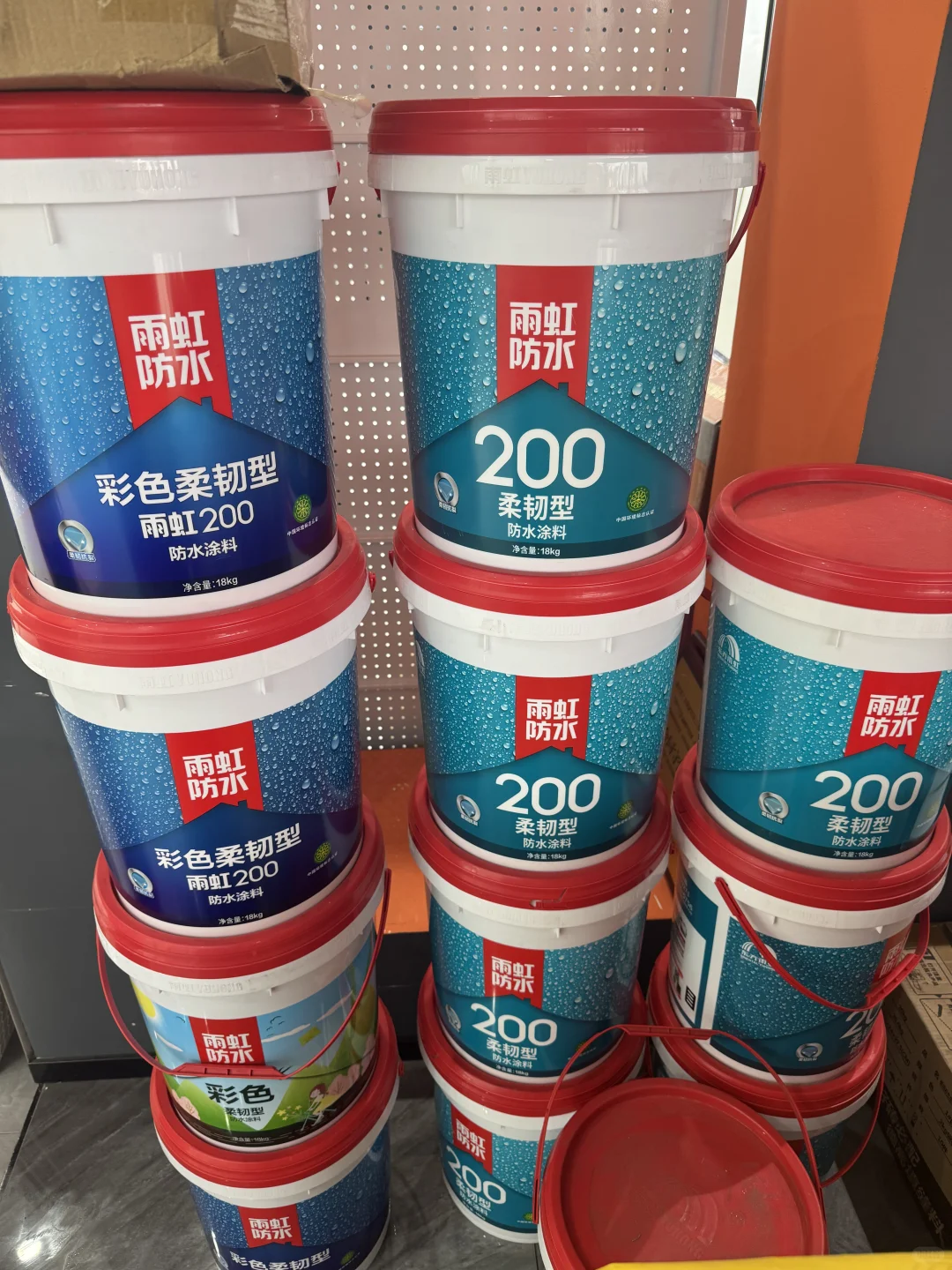 95后夫妻在晋江磁灶卖砖