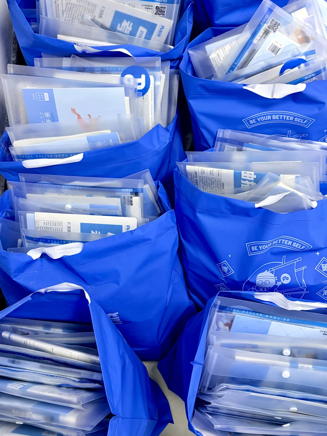 河南大学生看过来!粉笔国考礼包进校园!