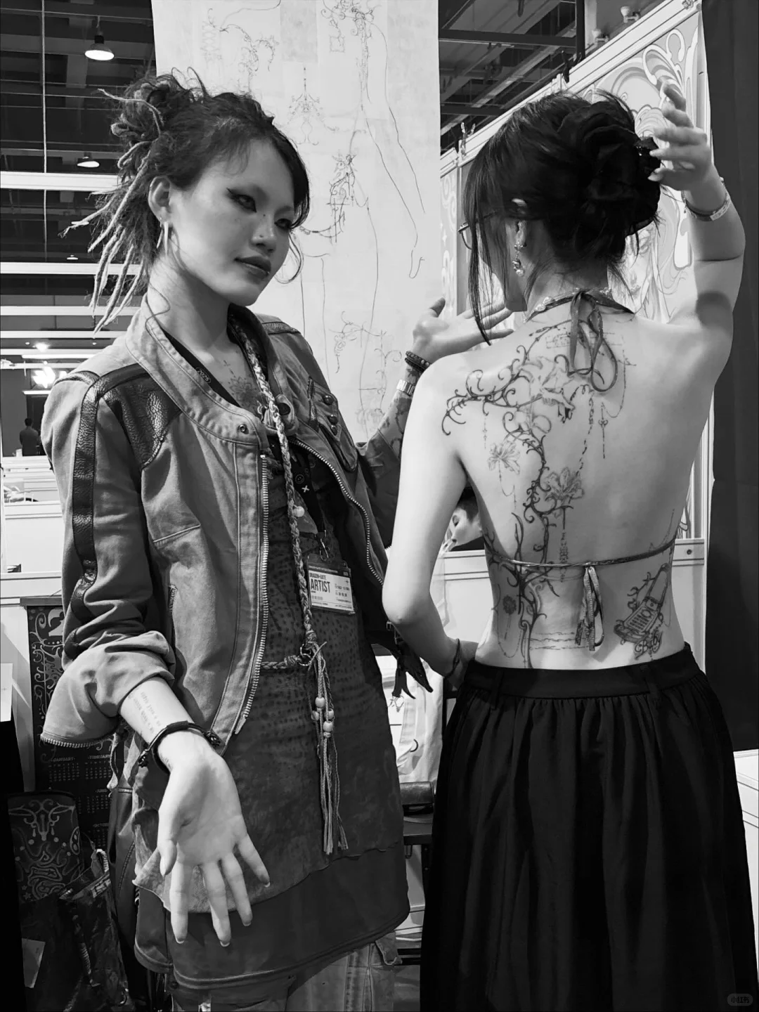 在龍門紋身展當模特和小助理的一天