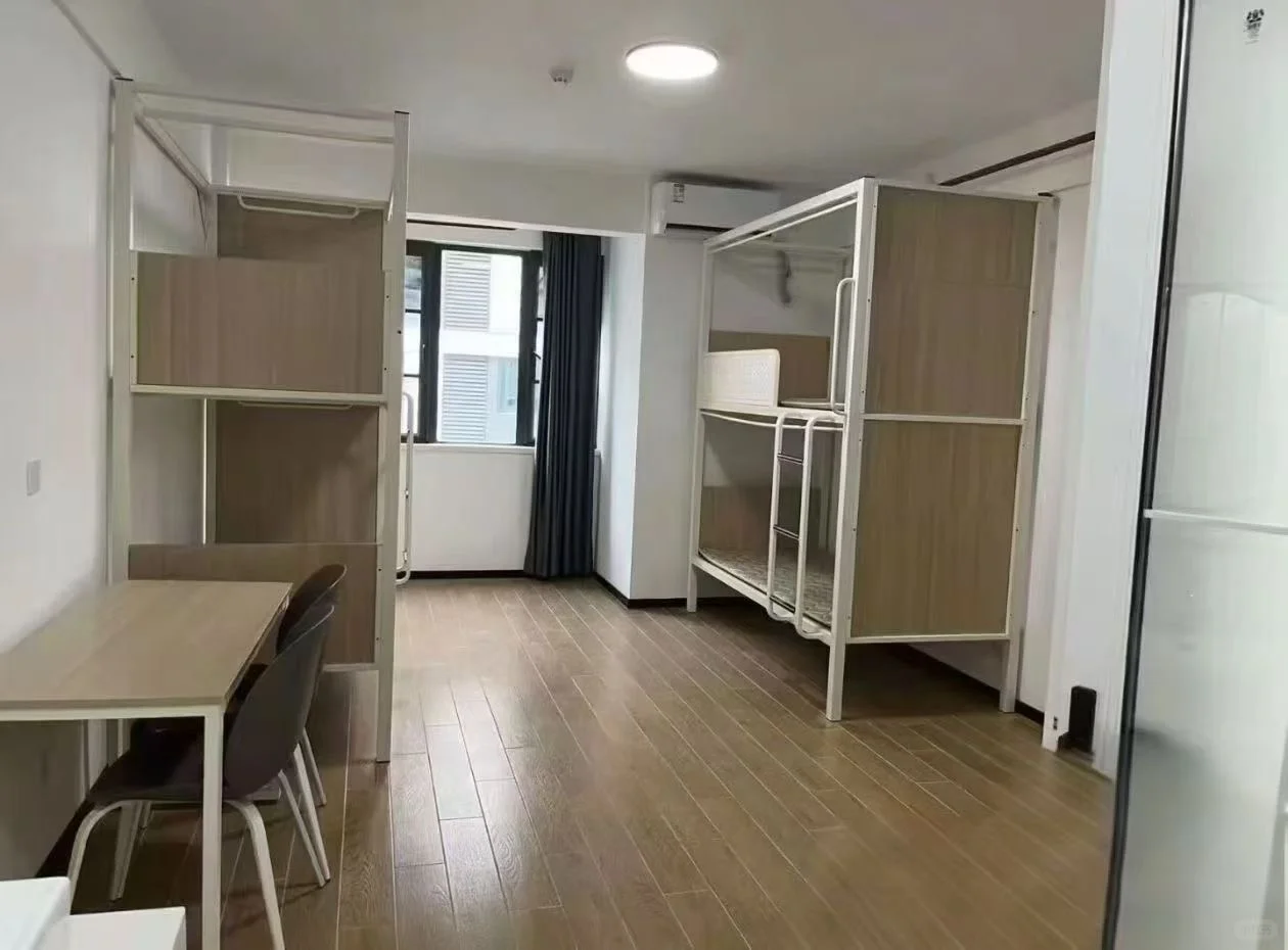 做到过年的来！四人间住宿包吃住5500！！