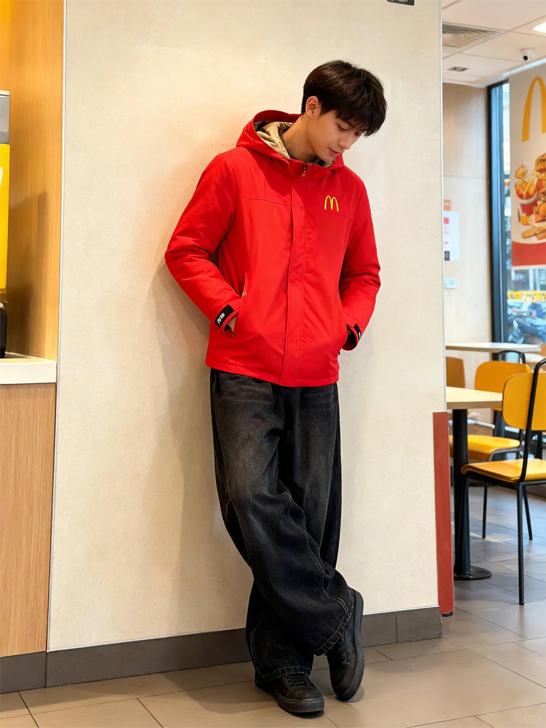 麦当劳秋冬工作服 | 冲锋衣百变穿搭