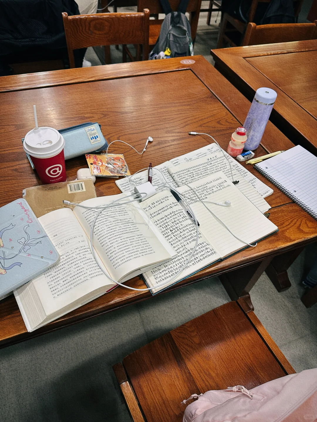 从头到尾呆在图书馆的周日