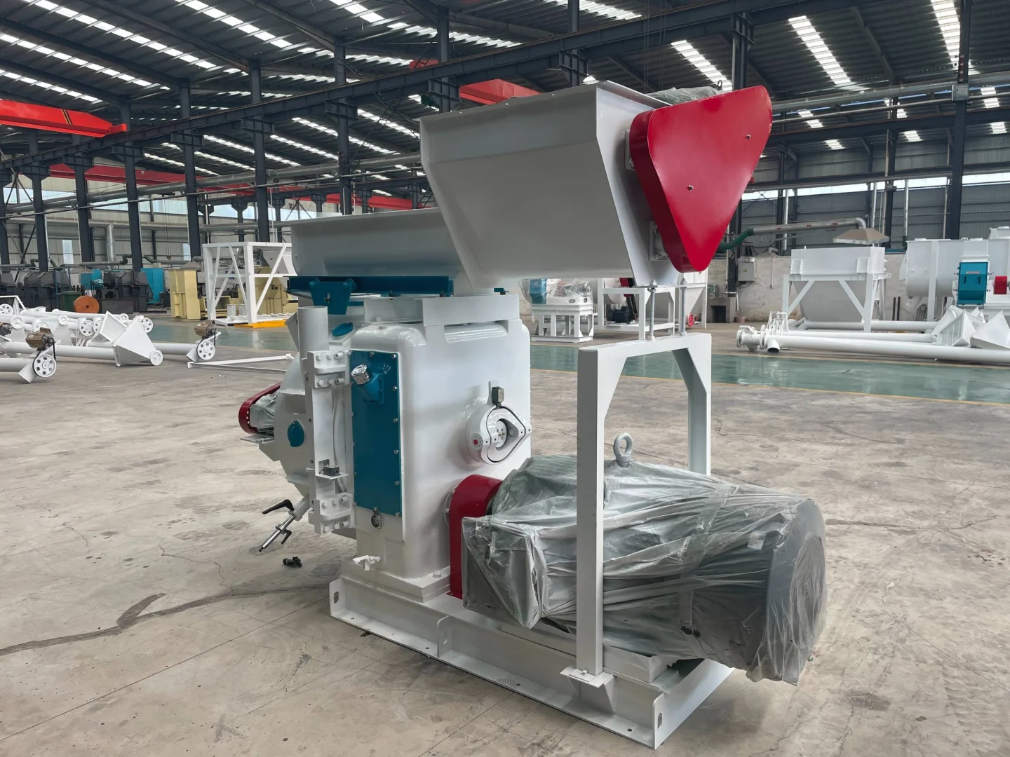 中型饲料颗粒机