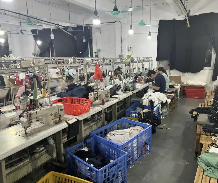 开发型服装源头工厂,全品类?来图定制