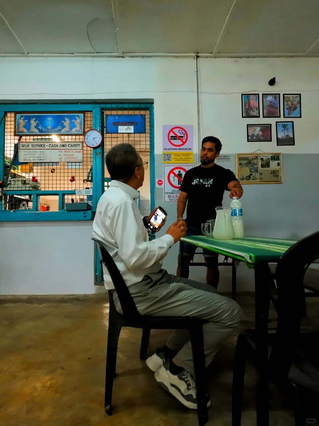 新山繁华城市隐藏着的古老行业 印度椰花酒