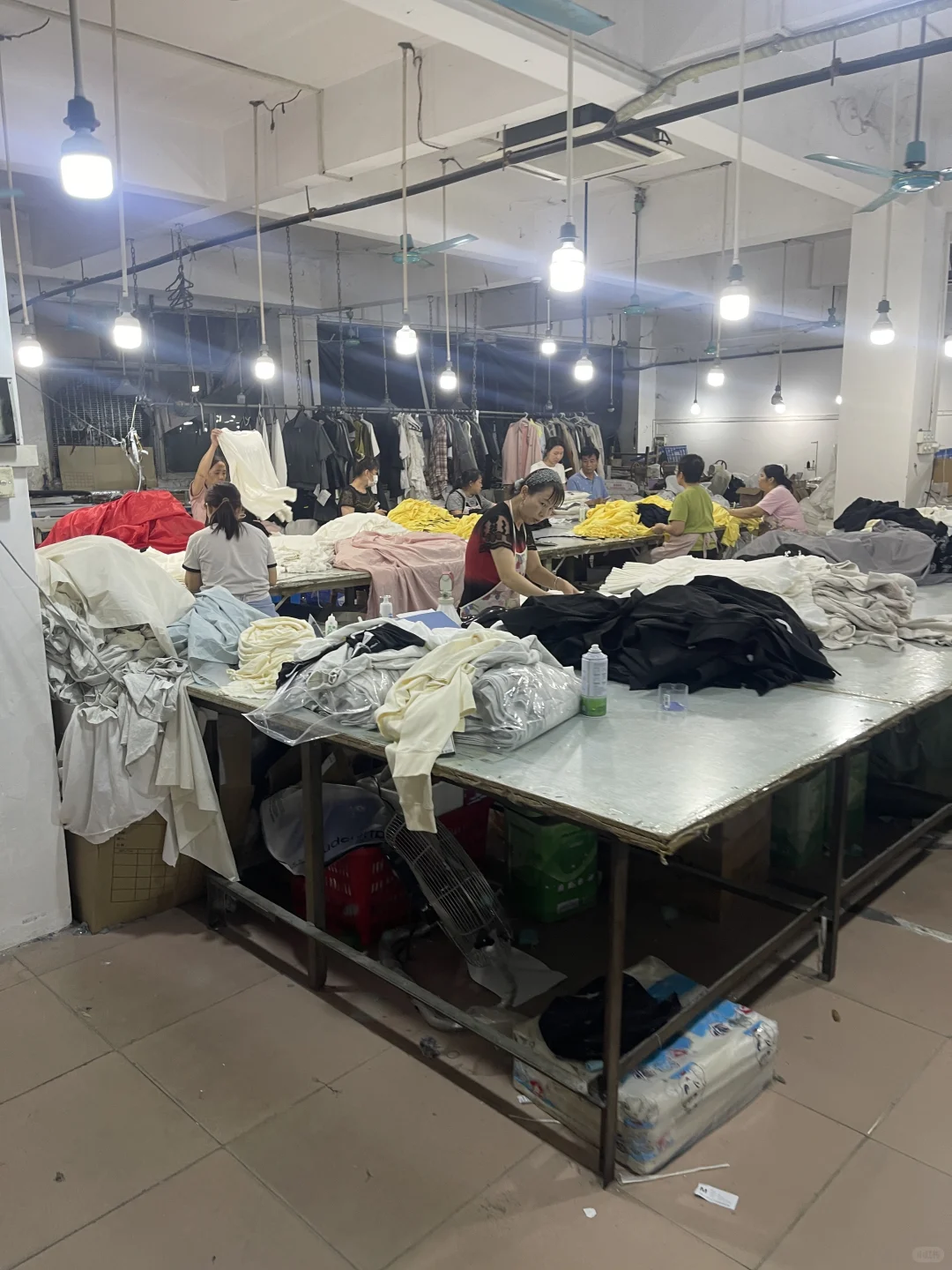 服装工厂接精品小单！一条面料起做！可一件打