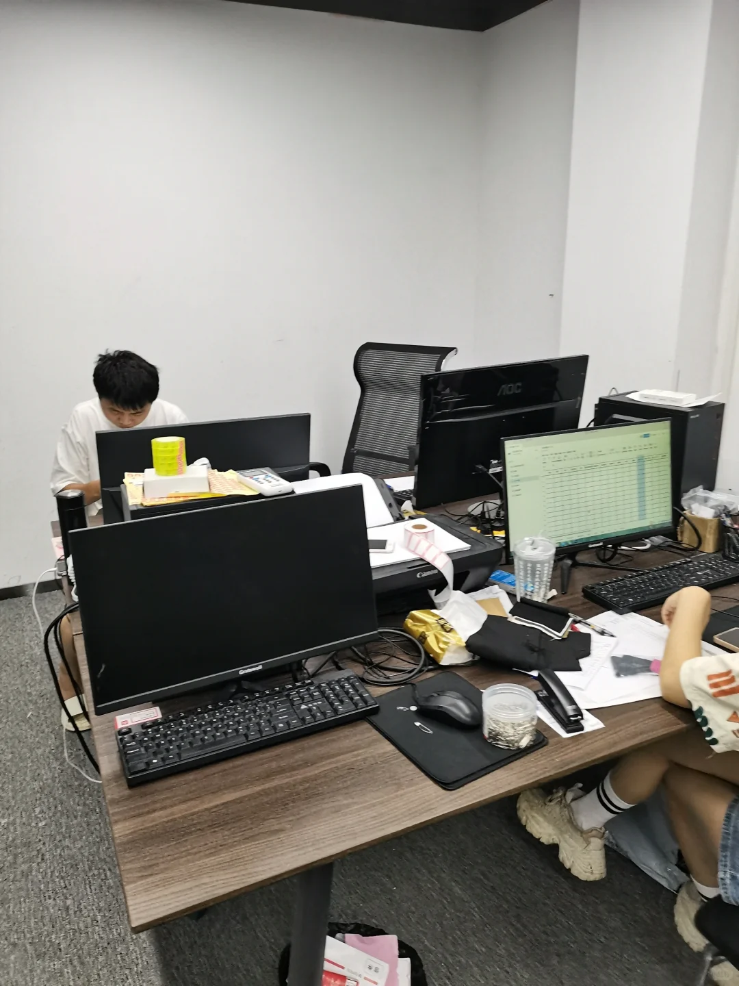 承接服装开发 纸样 精品工厂样衣生产