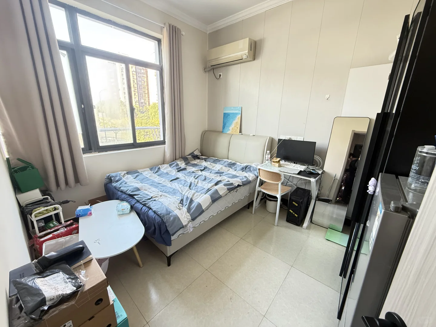 个人转租!国家会展1房!送300电费!