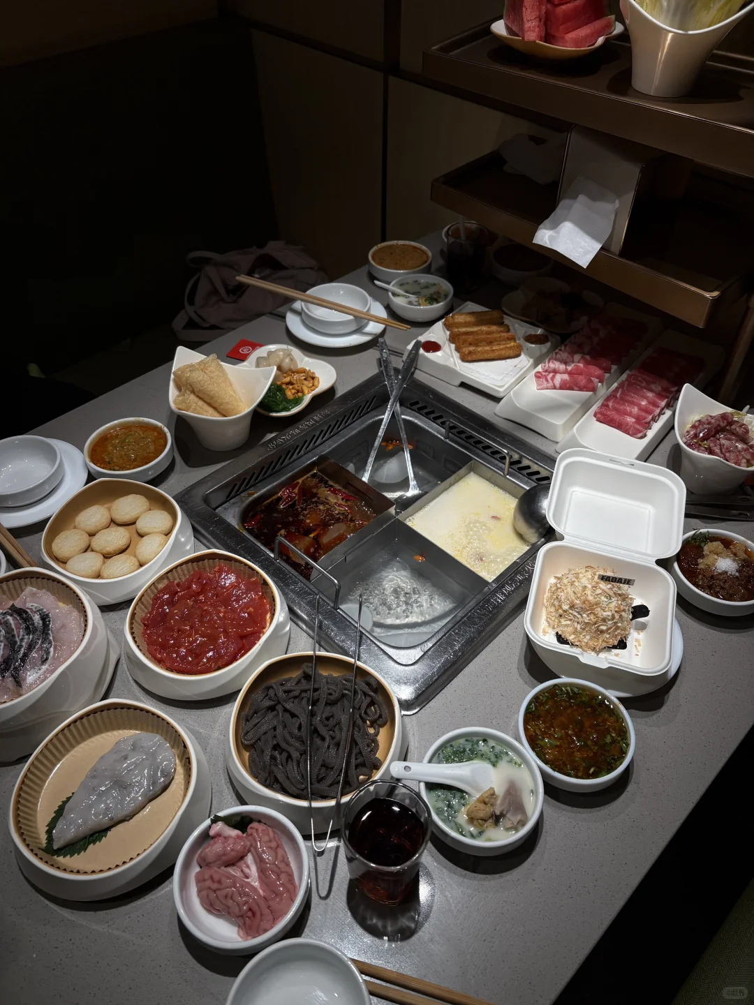 ?｜一个在图书馆悄悄落泪?的男大学生