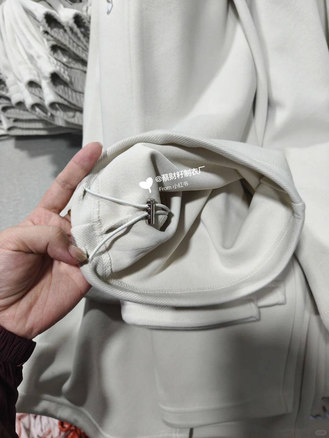 是否在寻找 可以打样做货的服装工厂！！