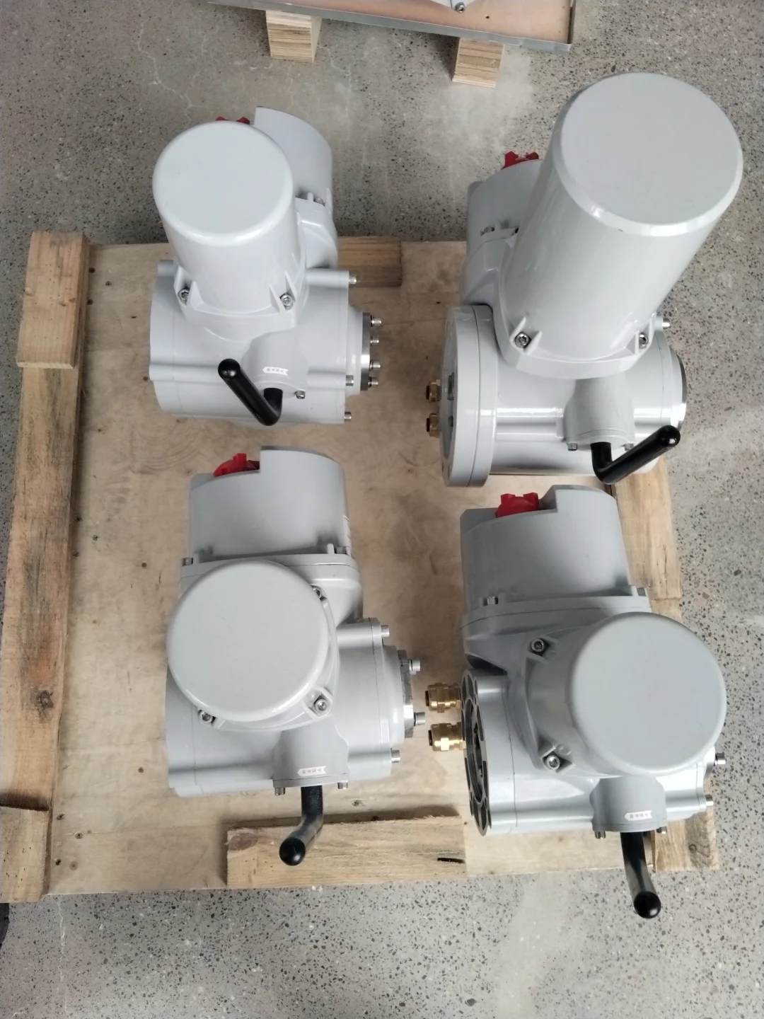 随便挑，随便选，自己生产的电动执行器