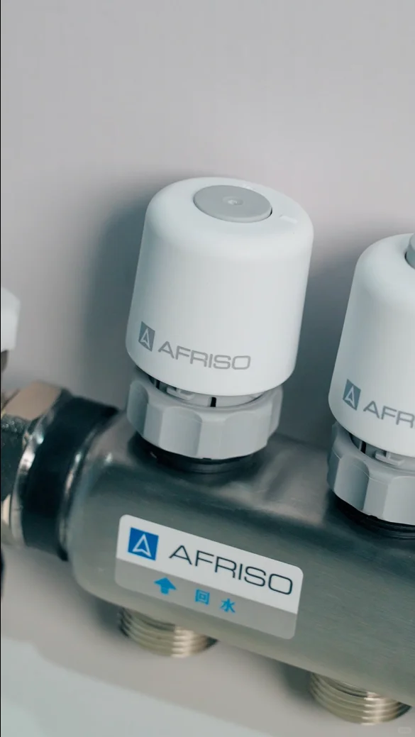 3分钟认识地暖分水器