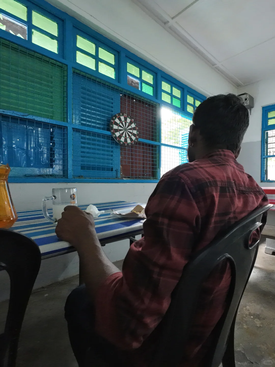 新山繁华城市隐藏着的古老行业 印度椰花酒