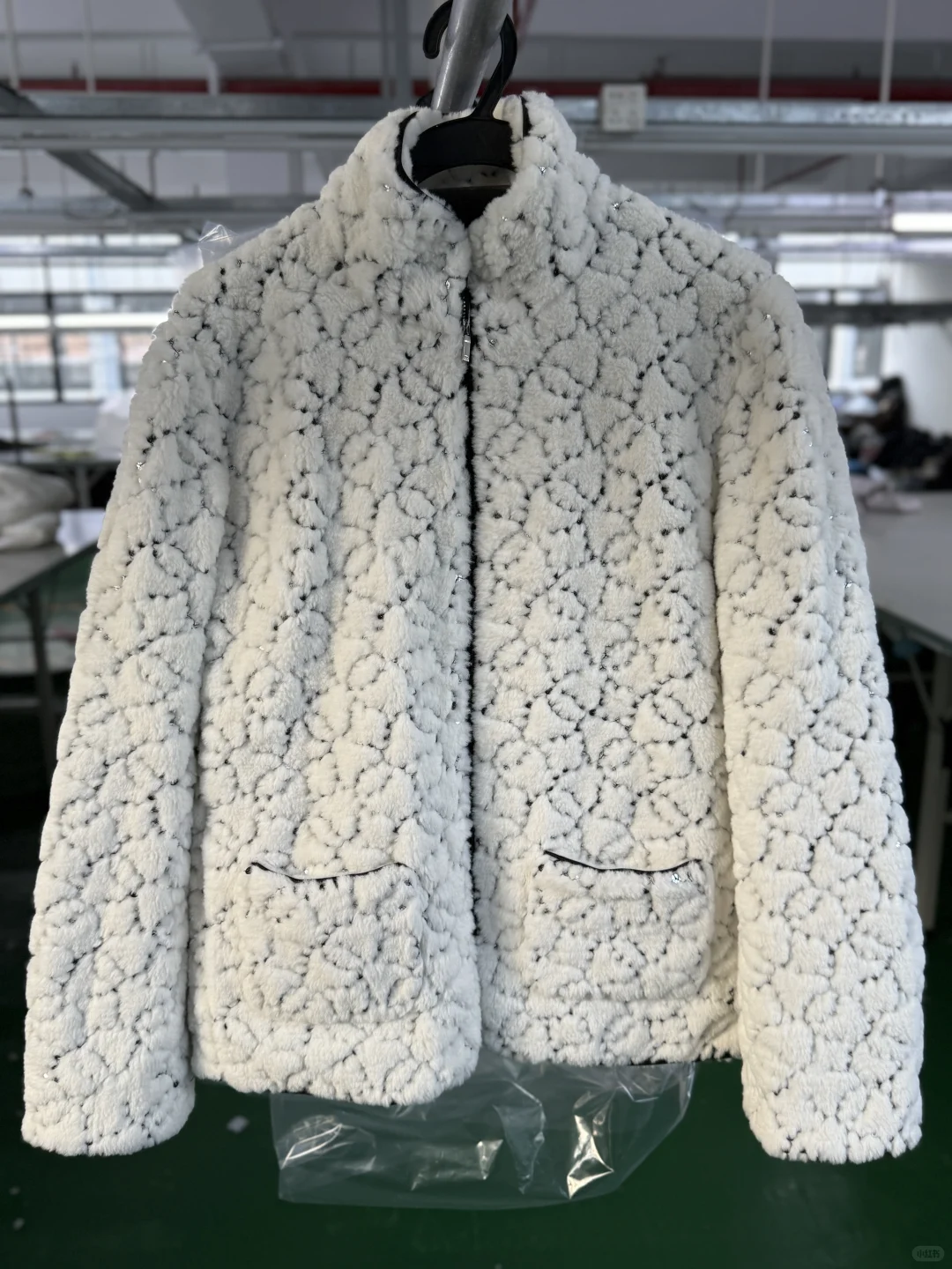 服装人必看！复刻款50件就能订！