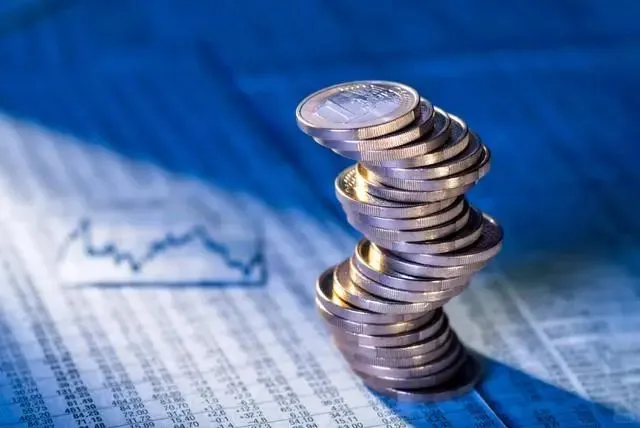 可再生能源的未来：太阳能、风能等的发展