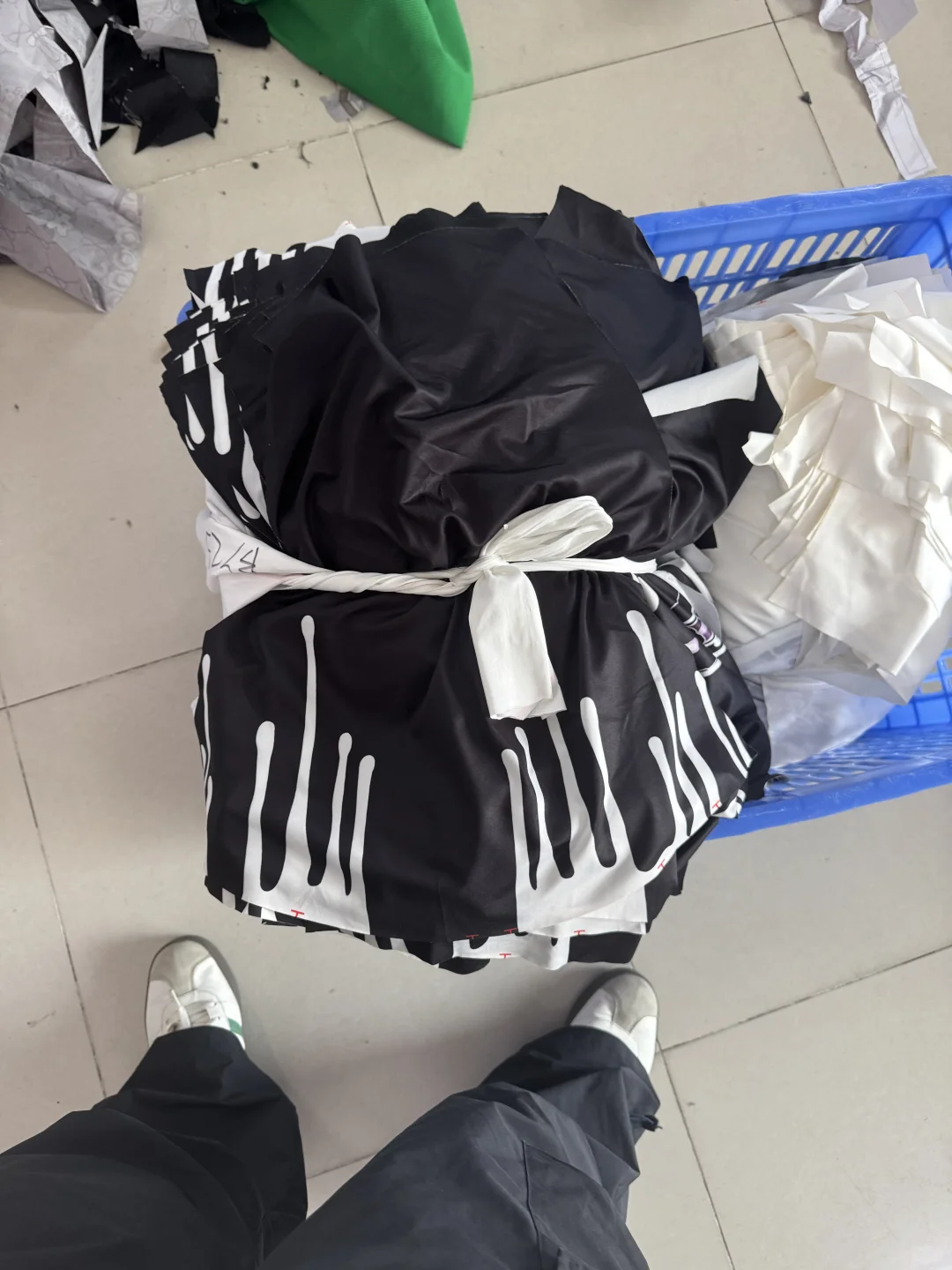 广州服装厂-欢迎洽谈