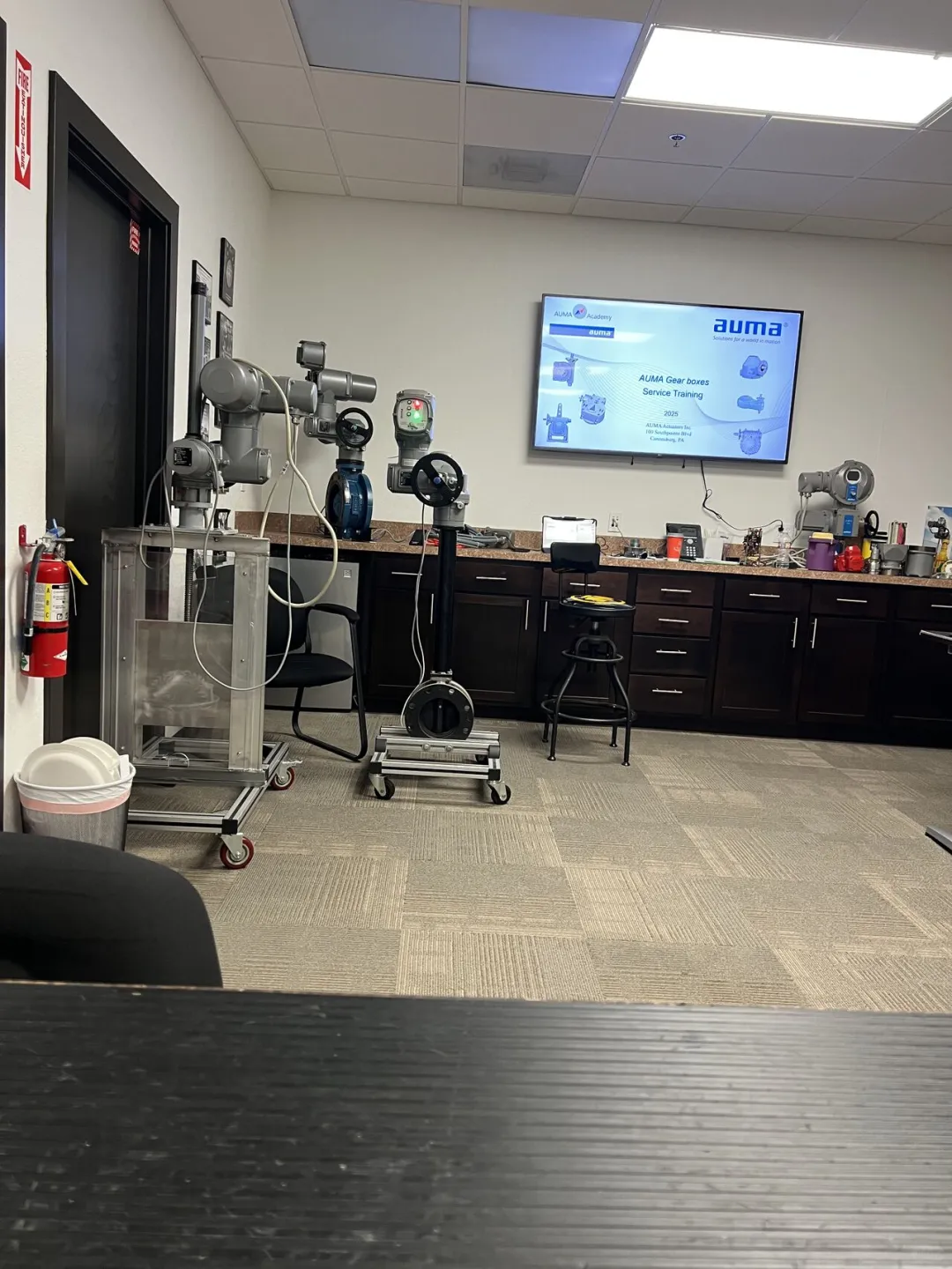 阀门执行机构坏了别担心，找我们就好…….