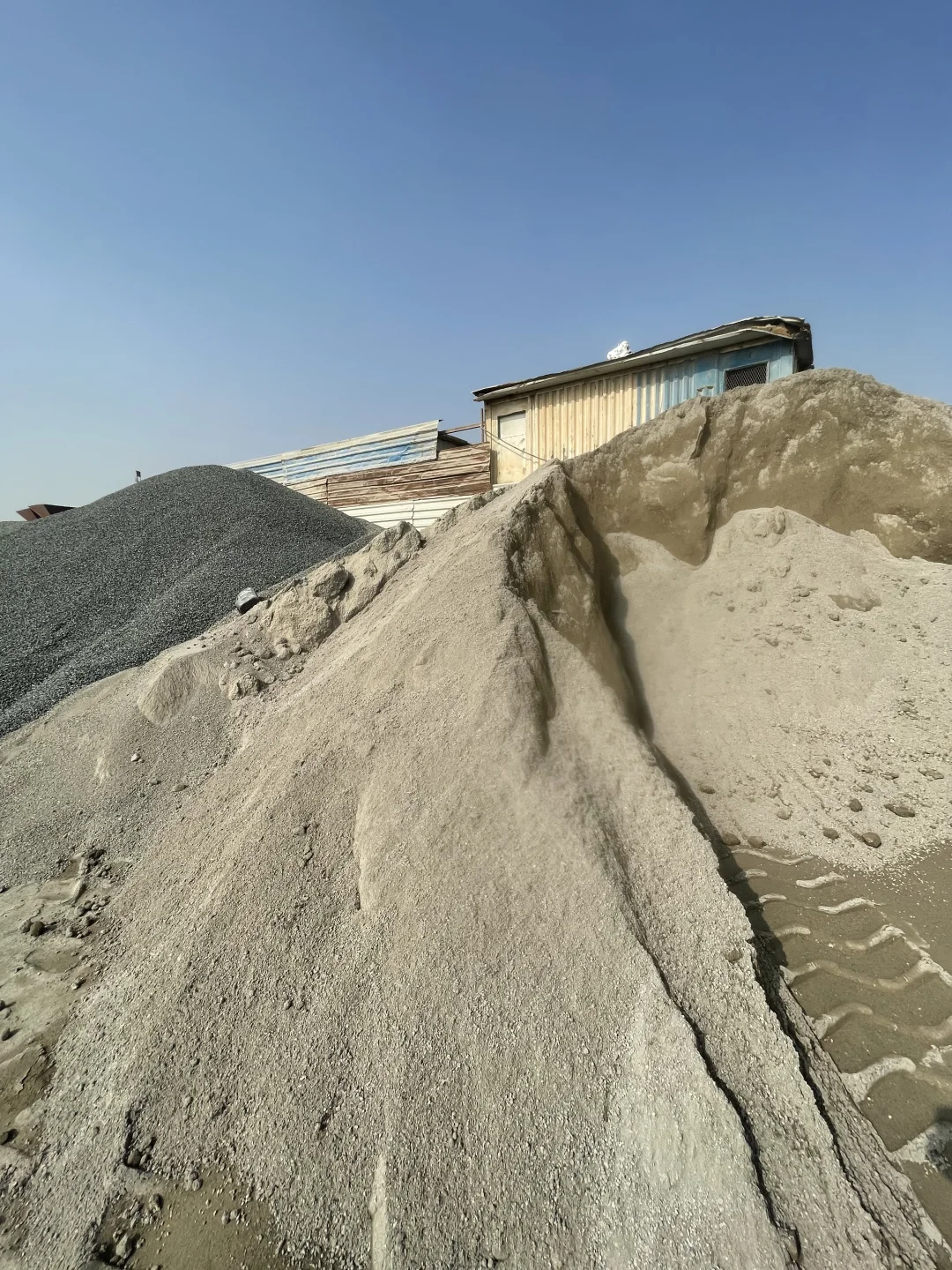 阿布扎比基建人看过来！碎石沙子现货直供✨