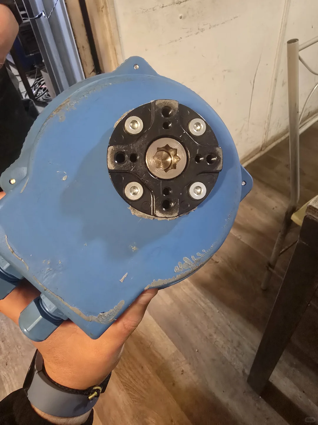 我正在寻找比例电动执行器。