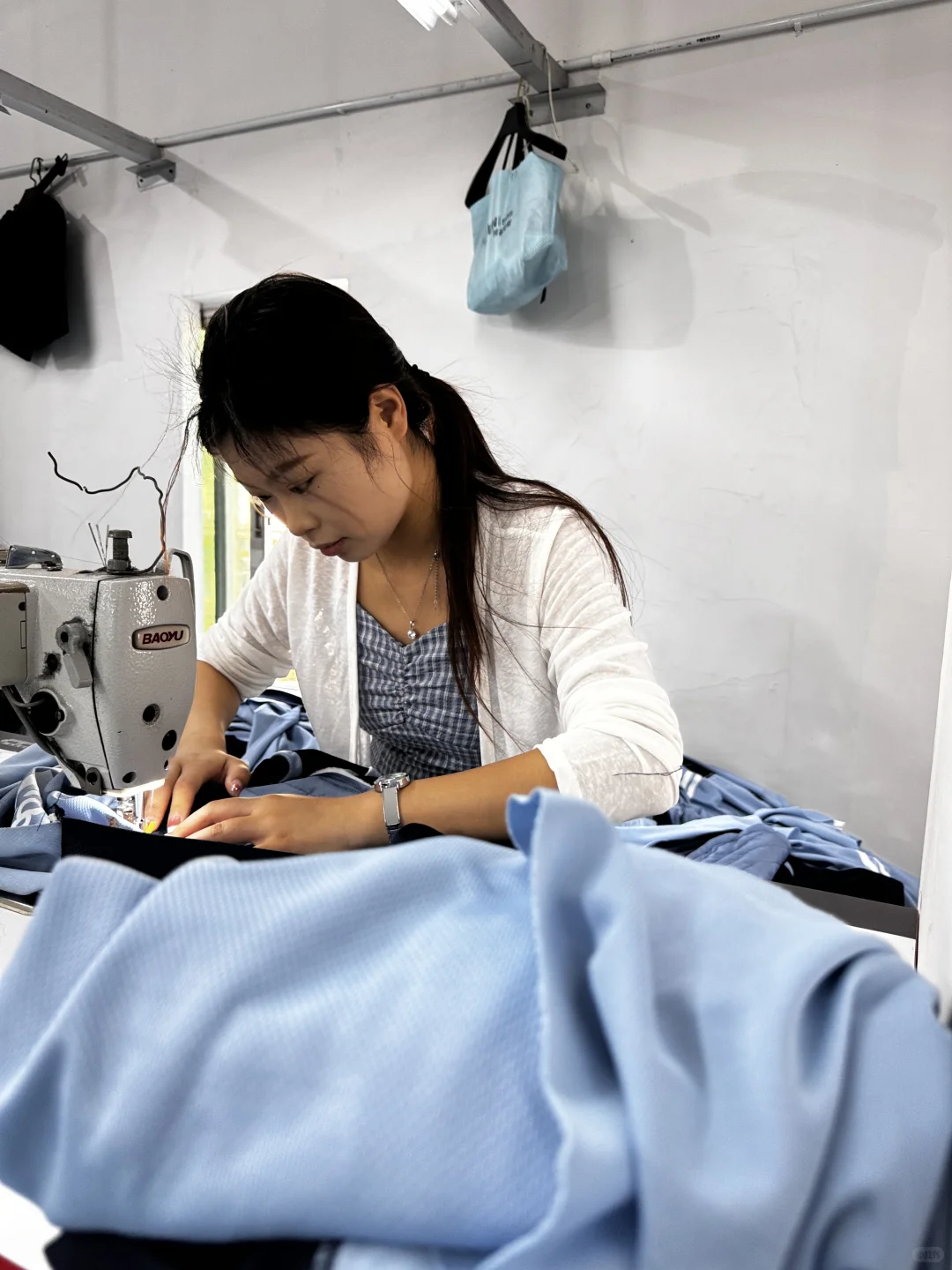 中高端时尚女装，源头厂按需生产