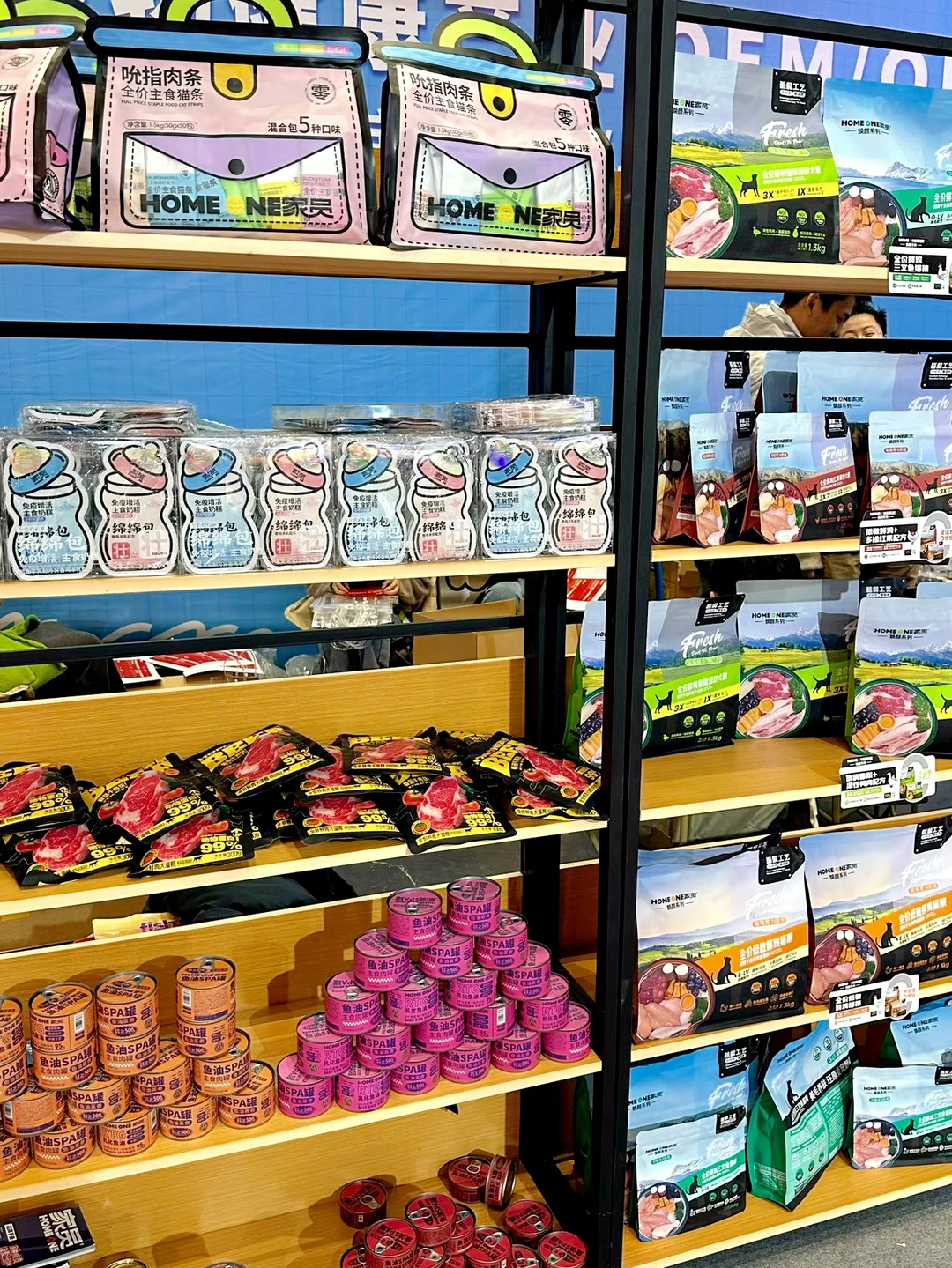 郑州会展中心心粮潮宠嘉年华开逛啦?