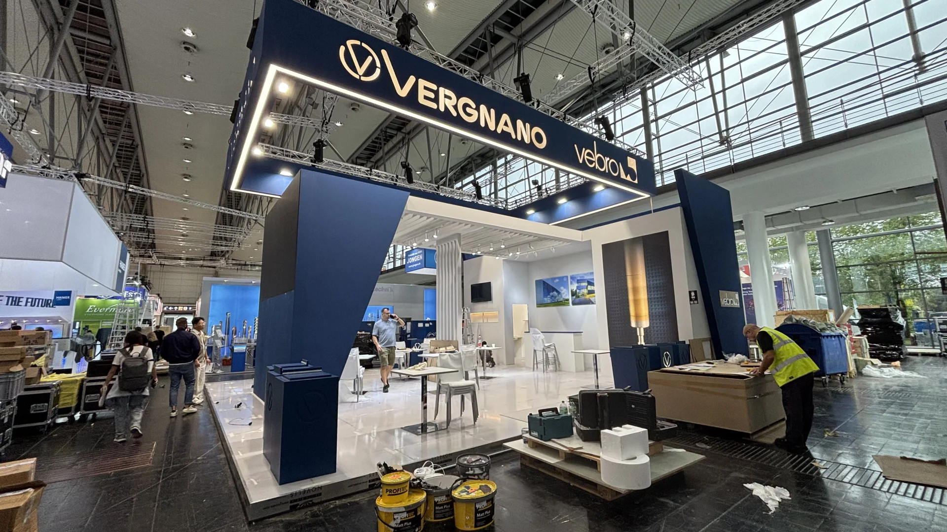 从这里到EMO 2025