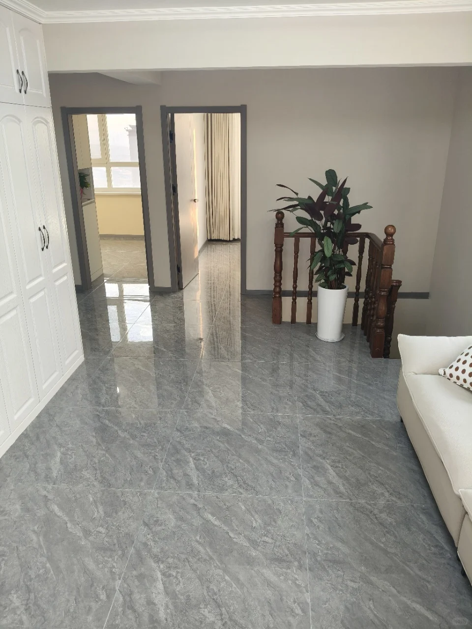 会展顶复带晒台149平总价110万首付15万