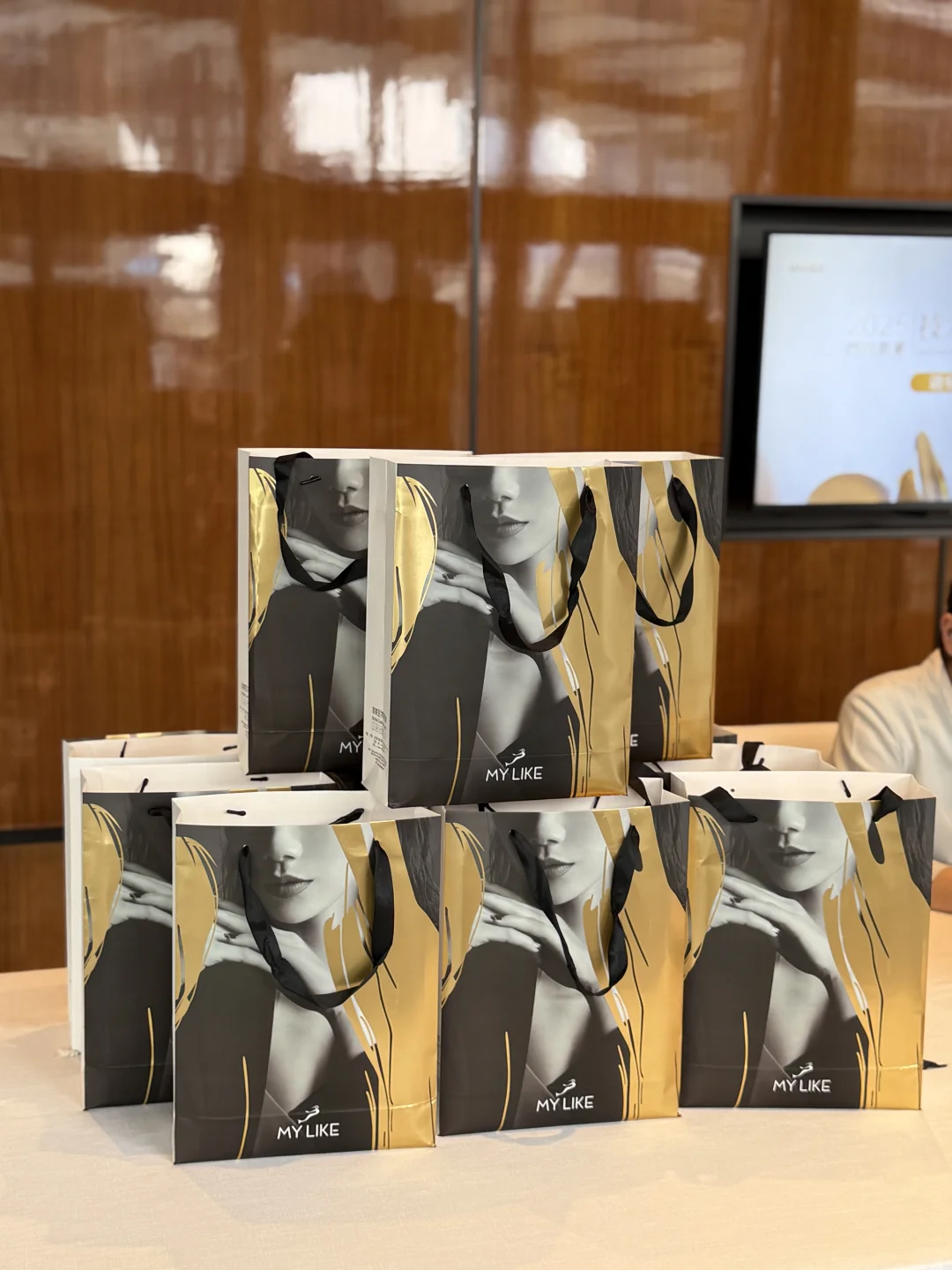 受邀参加美莱新品发布会