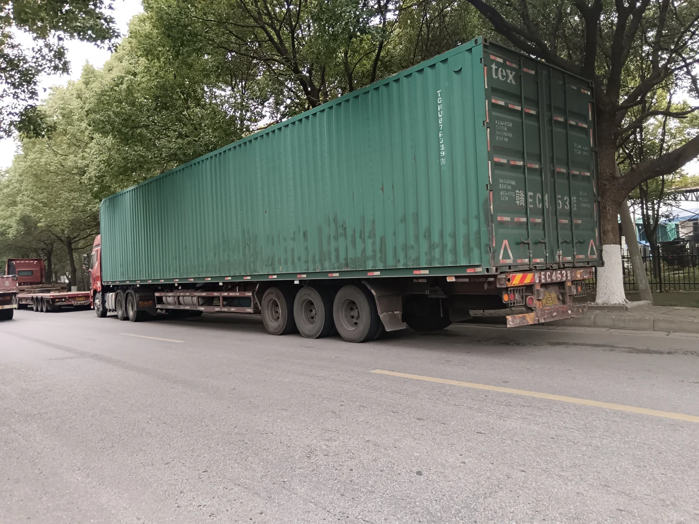 定西大件运输公司，专业设备仪器托运门对门